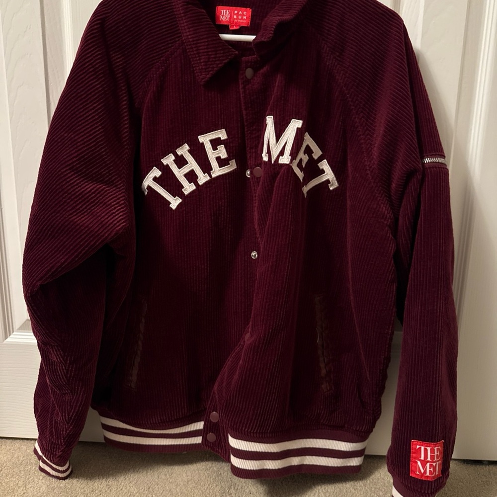 The Met x Pacsun